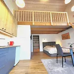 Nemirsetos Kopos Apartment