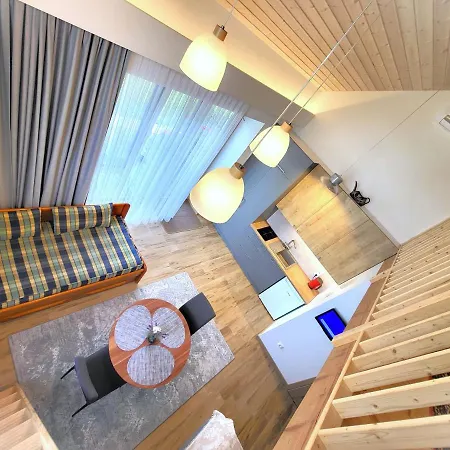 Nemirsetos Kopos Apartment