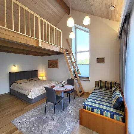 Nemirsetos Kopos Apartment